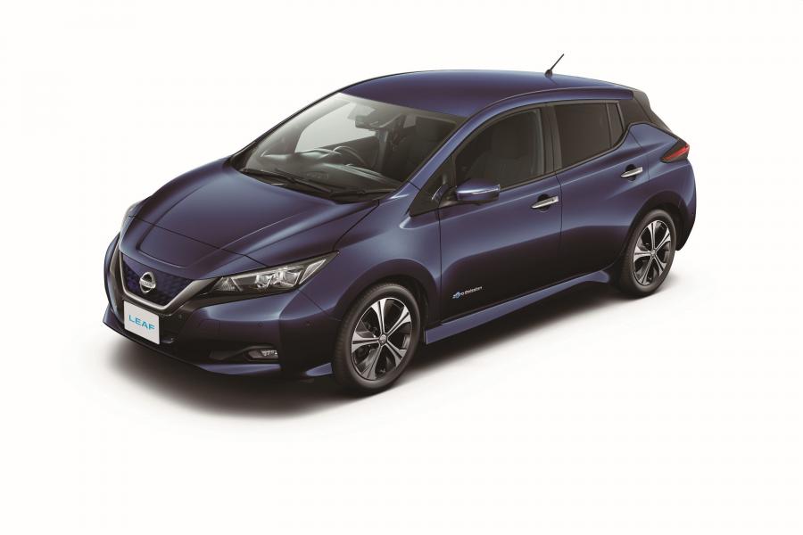  Nissan Leaf 2.zero 2017 года  (JP) (фото 33 из 56)